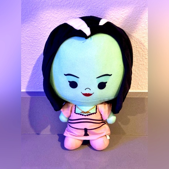 The Munsters - Lily Munster 7” Plush - Picture 1 of 3